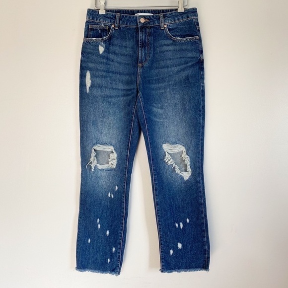 Zara High Rise Straight Distressed Raw Hem Jeans 4 - Picture 1 of 11